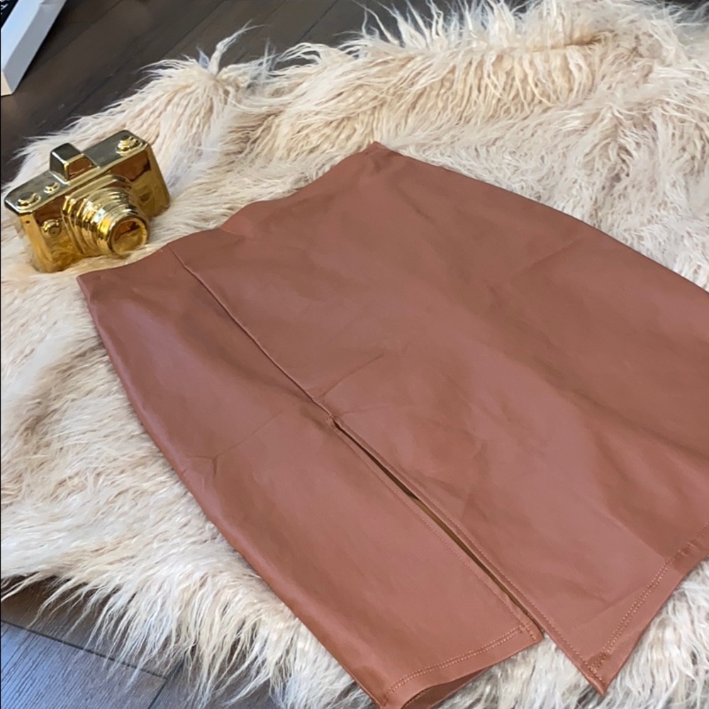 Gorgeous Fashion Nova Faux Leather Skirt